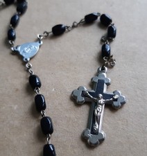 Rosenkranz mit schwarzen