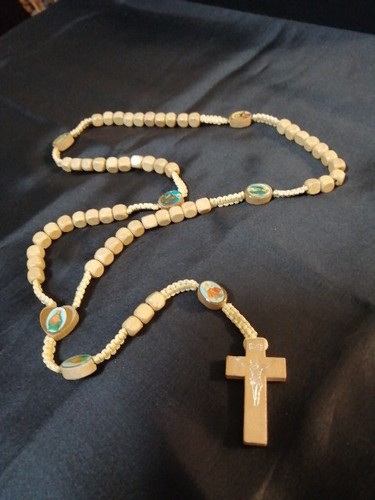 Rosenkranz perlen und kreuz - perlen,