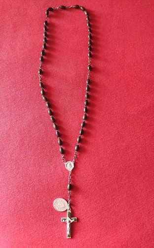 Rosenkranz mit kruzifix und - mit,