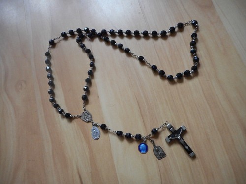 Rosenkranz alt kreuz - -,