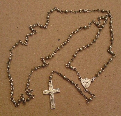 Kleiner alter metall - -,